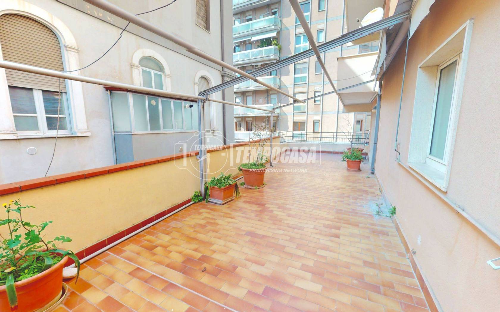 Four-Room Apartment in Pescara, Via Teramo - 5