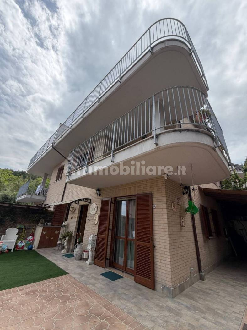 Semi-Detached Villa in Montesilvano Colle - 5
