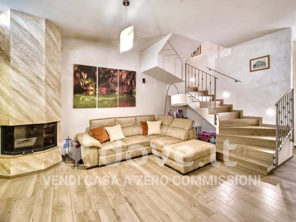 Zrekonstruovaná vila se zahradou a bazénem v Matera