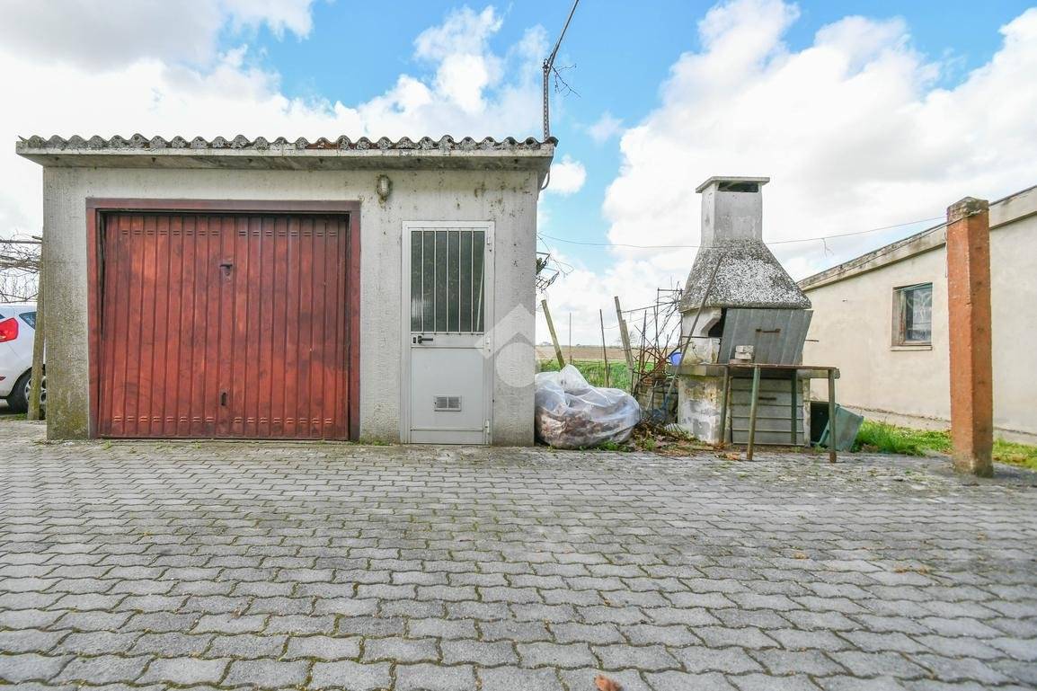 Two-Level Semi-Detached Home in Vigarano Mainarda - 3