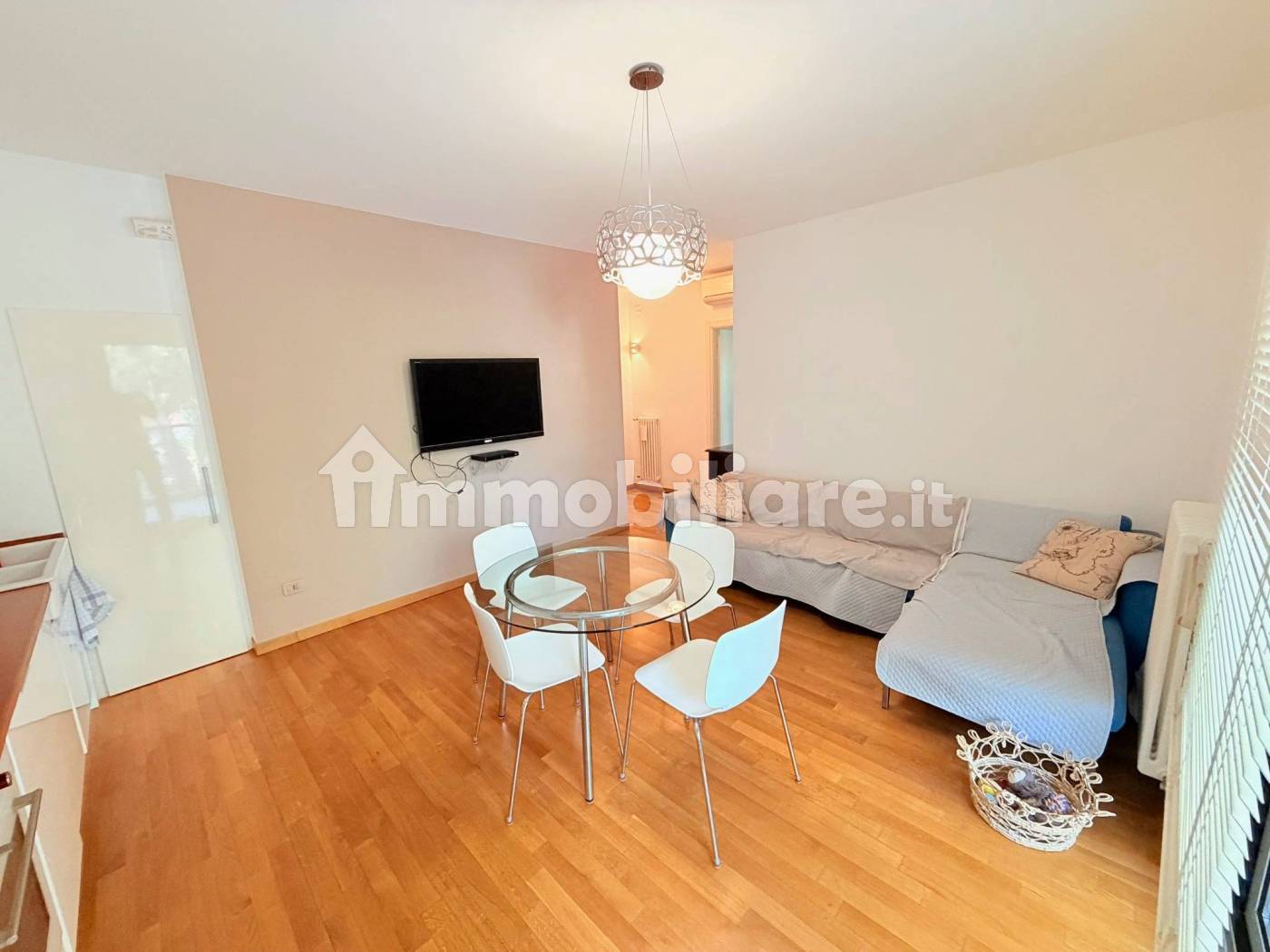 Two-Bedroom Apartment in Riccione, Parco Area - 3