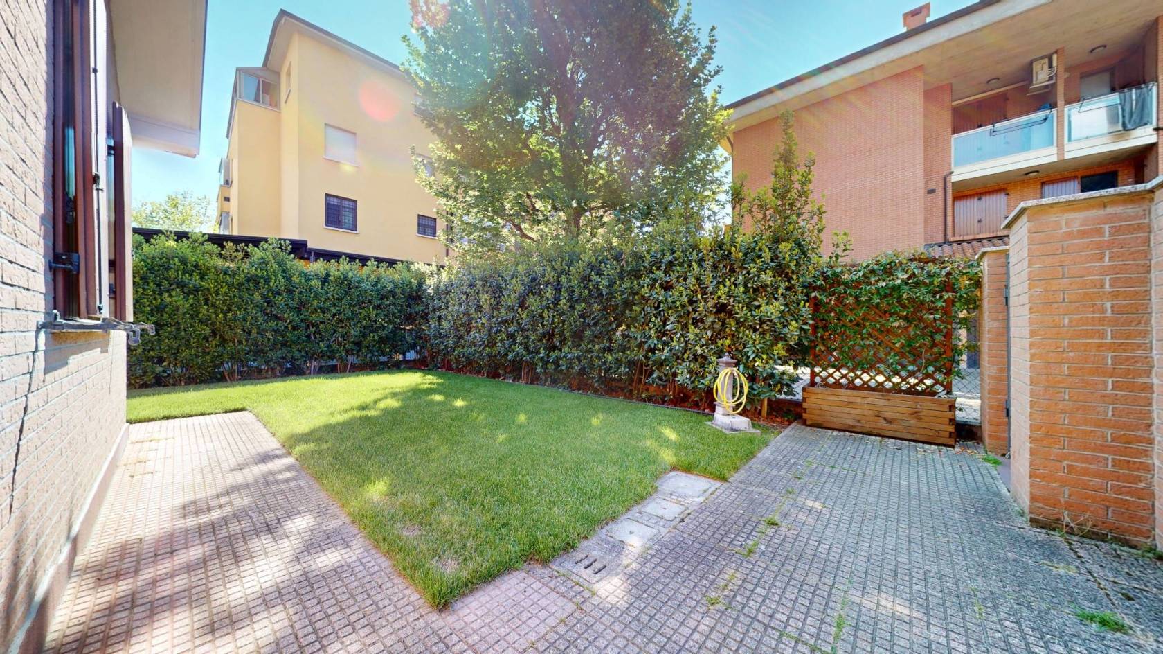 Multi-Family Villa with Large Private Courtyard in Funo di Argelato - 4