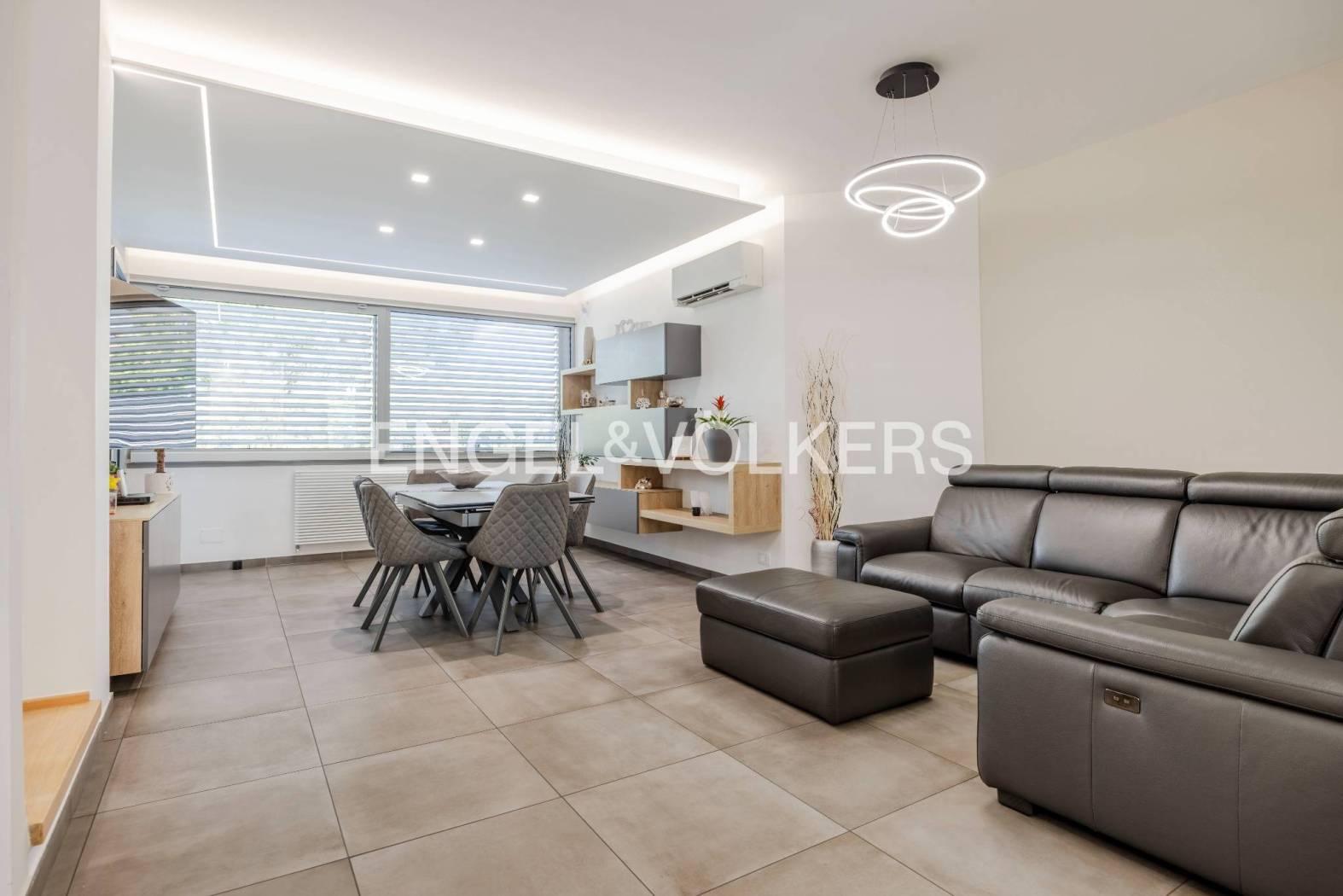 Renovated Semi-Detached Villa with Pool in Amola di Persiceto - 5