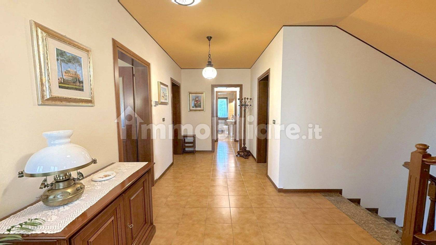 Large Three-Level Villa Surrounded by Greenery in Tarvisio - 3