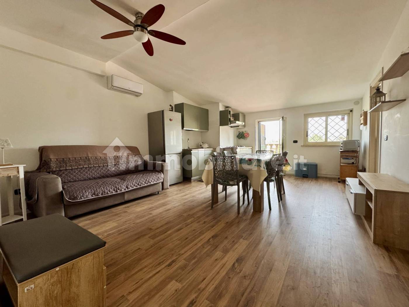 One-Bedroom Apartment in Anzio, Spadellata Area - 5