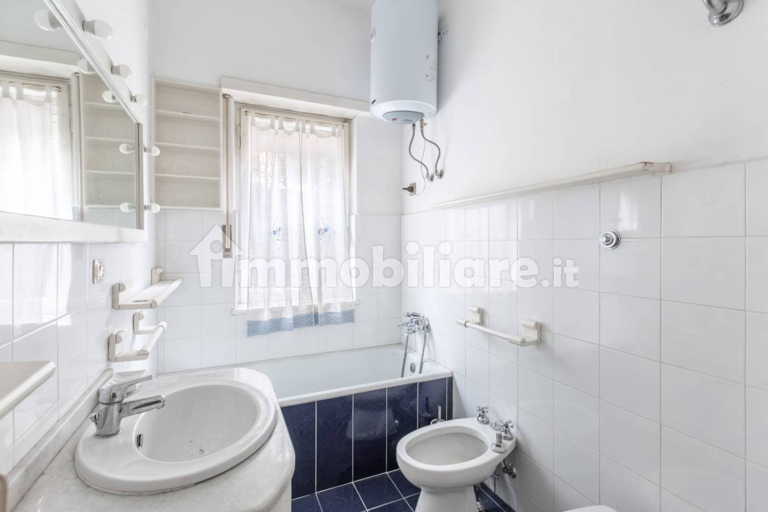 Four-Room Apartment in Rome Fleming - 4