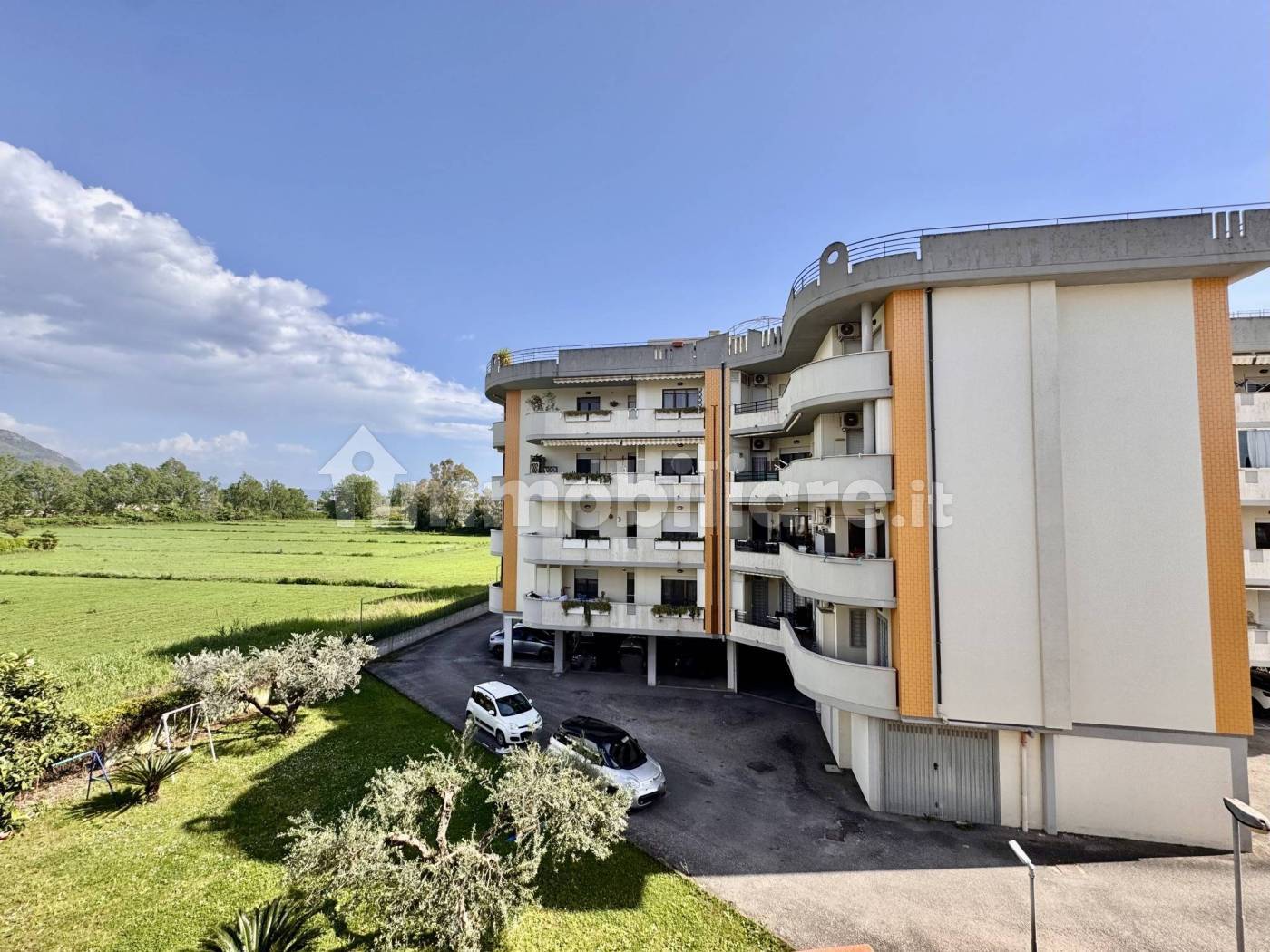 Two-Bedroom Apartment in Latina Scalo - 3