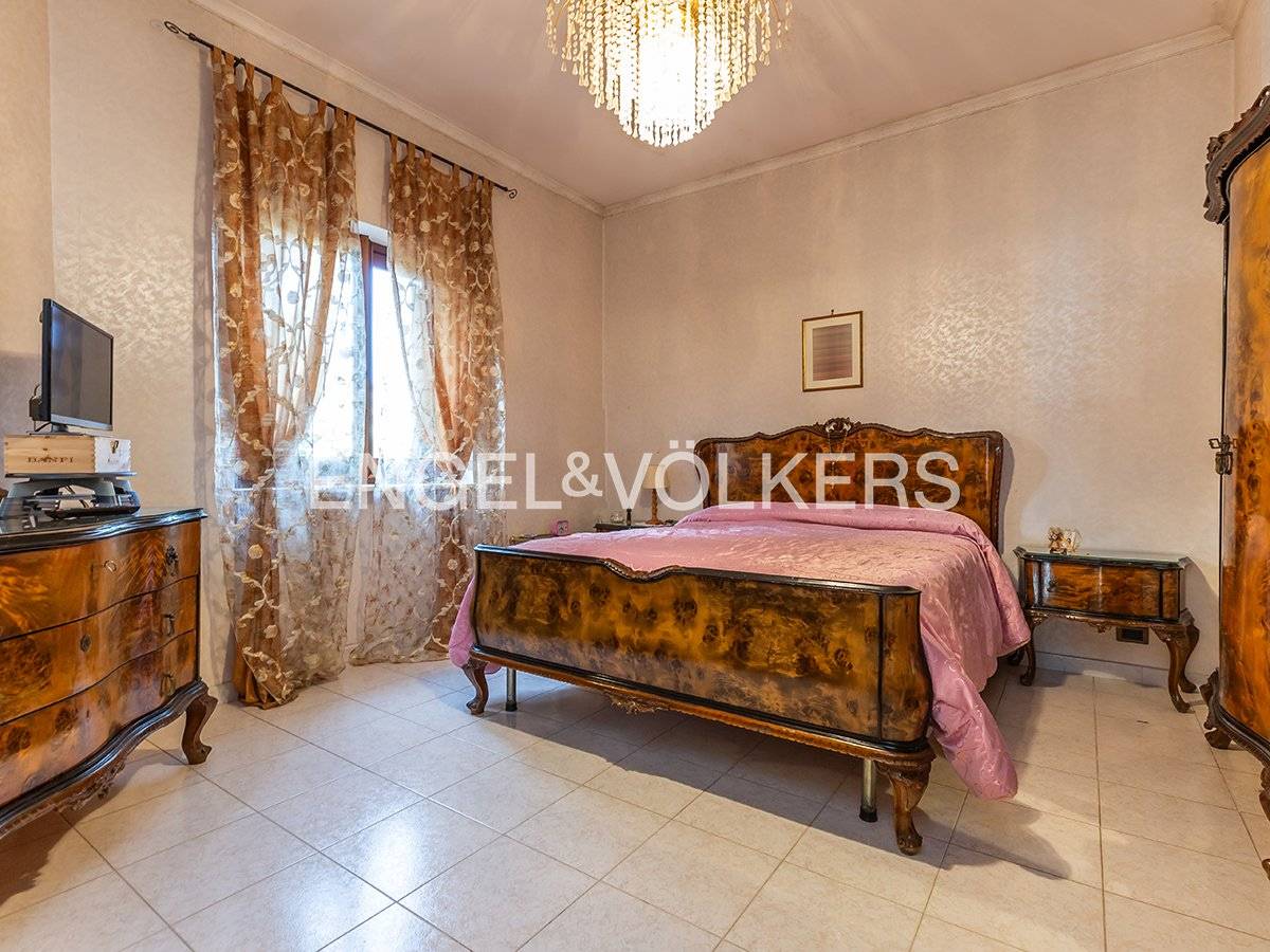 Detached Villa in Lanuvio - 3