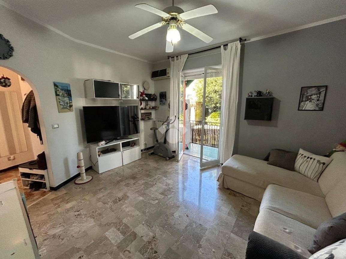 One-Bedroom Apartment in a Quiet Setting on Via Arpinati in Rapallo - 4