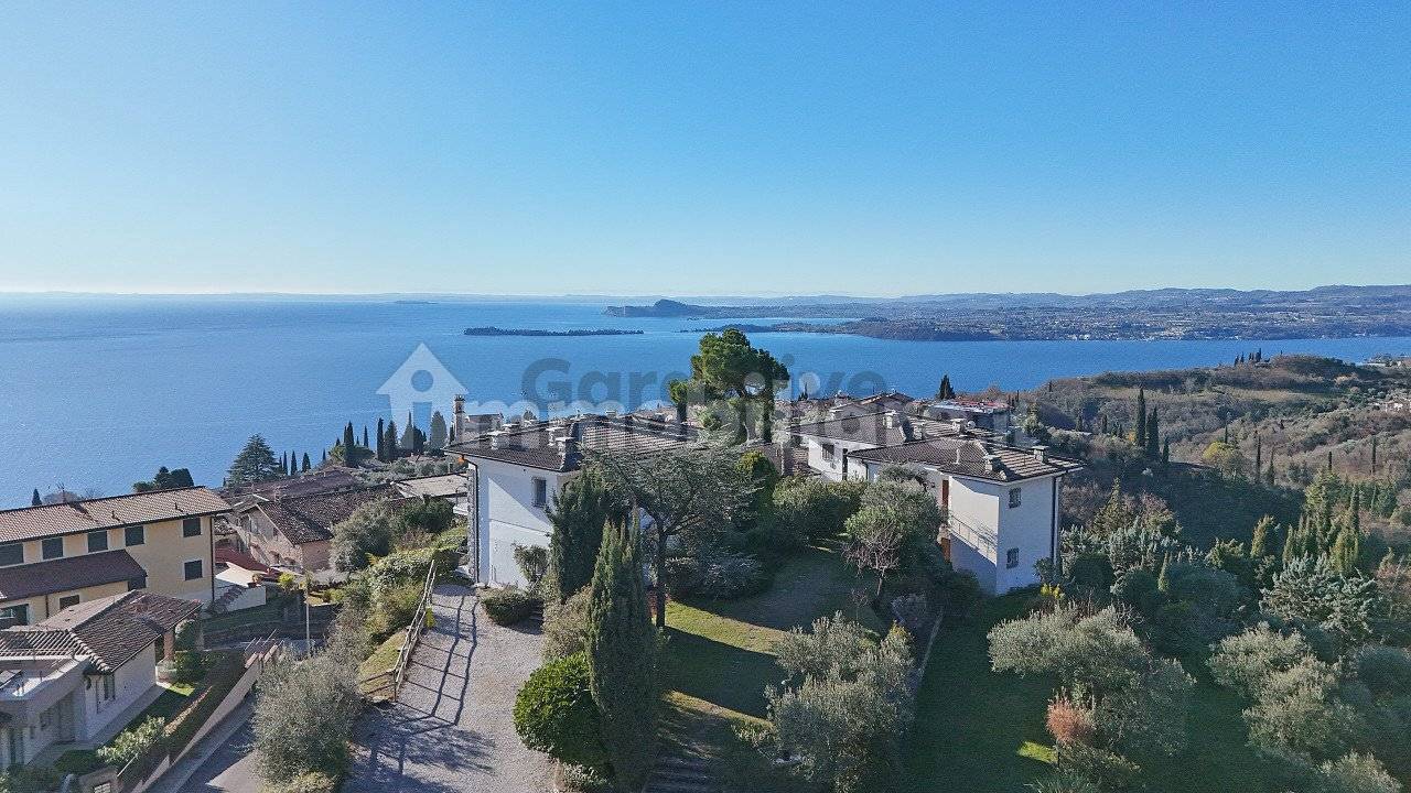 Renovated One-Bedroom Apartment with Lake-View Terrace in Toscolano Maderno - 3