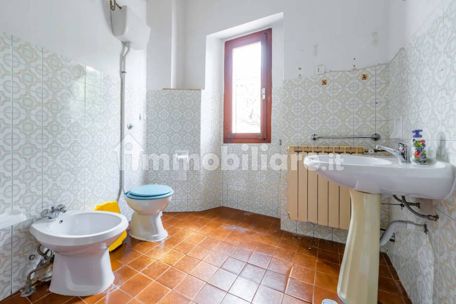 Townhouse in Collamato, Fabriano - 4
