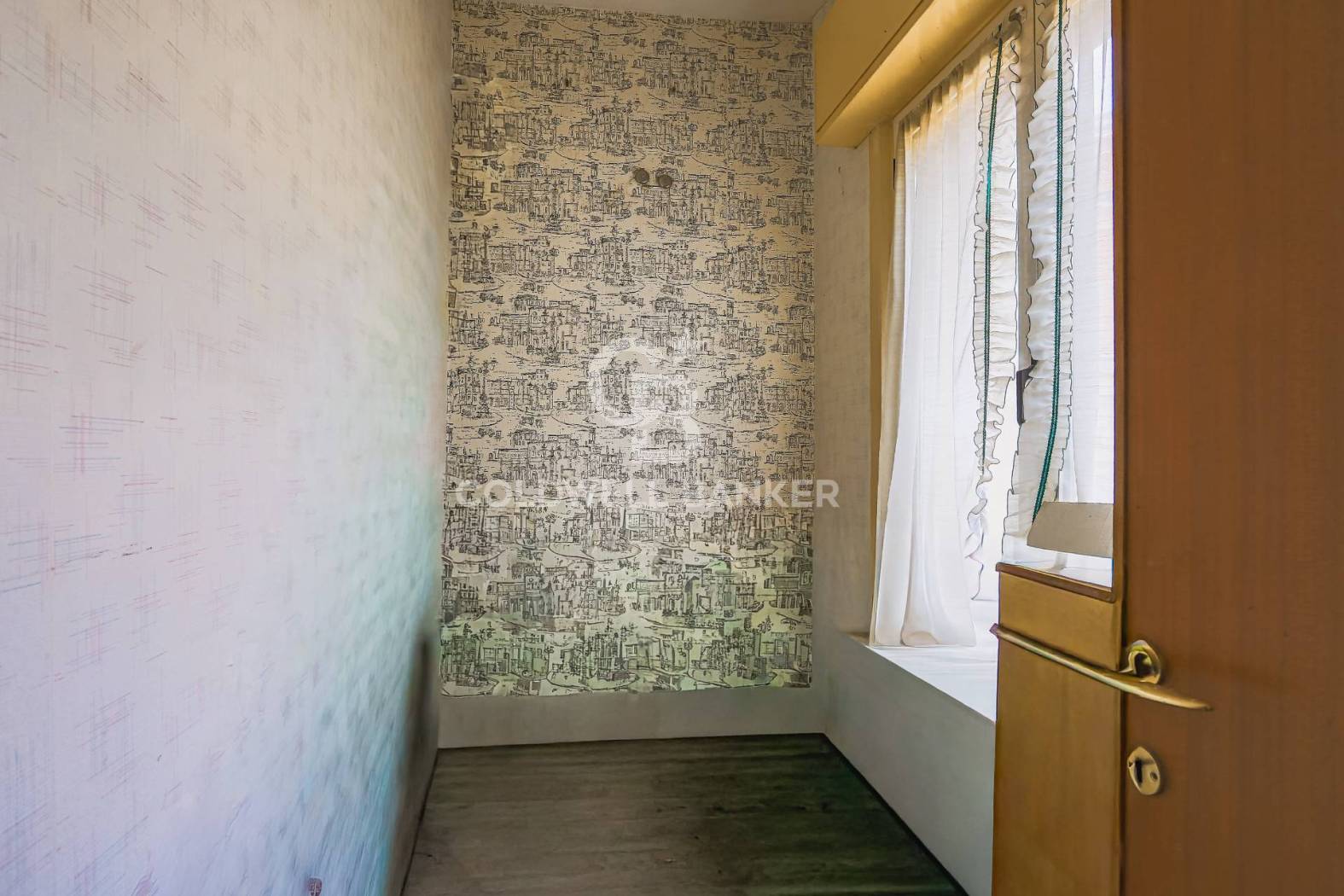 Detached Villa in Cantiano - 4