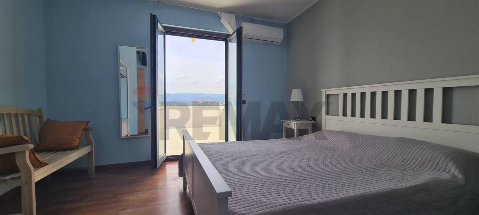 One-Bedroom Apartment in Vieste with Sea-View Terrace - 3