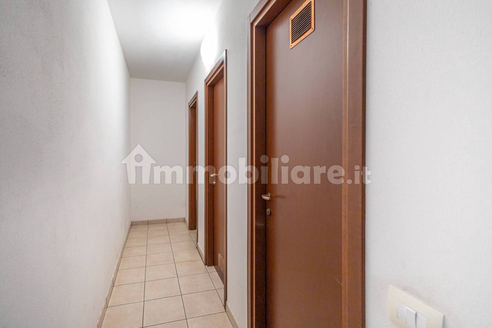 Investment One-Bedroom Apartment in Santa Maria a Monte - 4