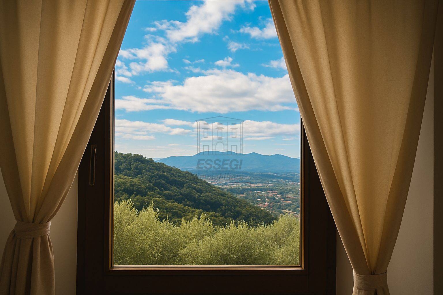 Country Estate with Three Homes and Land on the Pescia Hills - 3