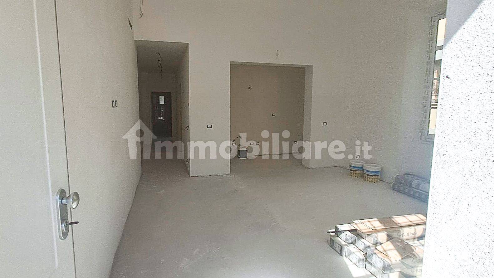 Renovated Two-Bedroom Apartment in Florence Le Cure - 3
