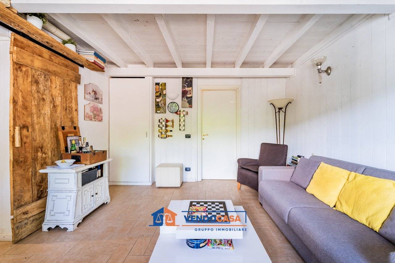 Renovated Villa with Veranda and Land in Fosdinovo - 4