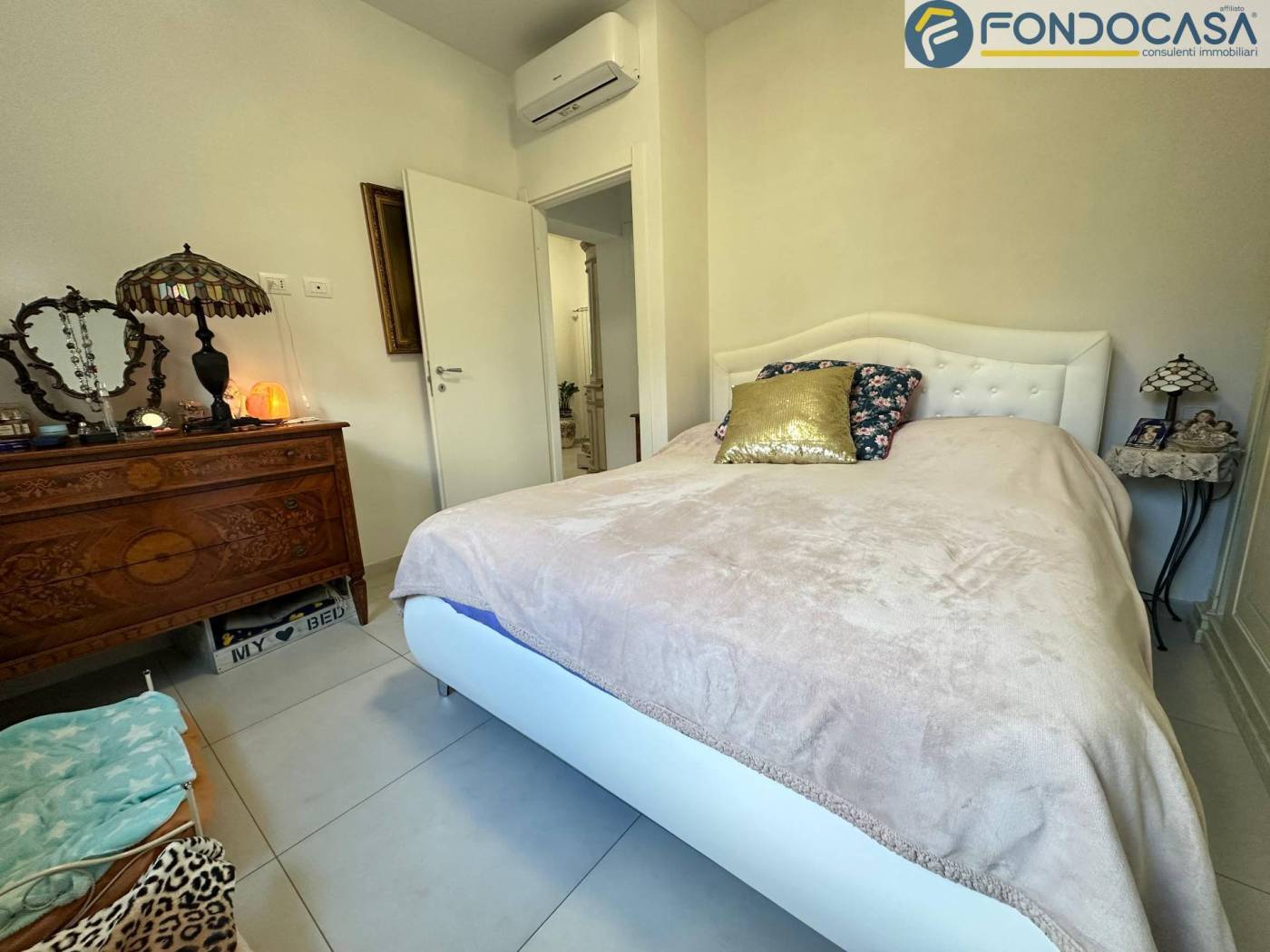Small Villa in Marina di Ronchi, Massa - 3