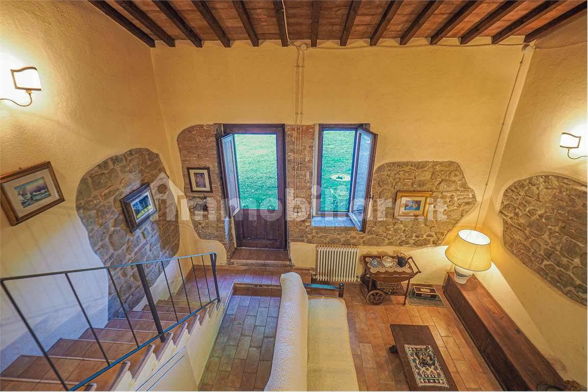 Large Villa in Perugia Montevile - 3