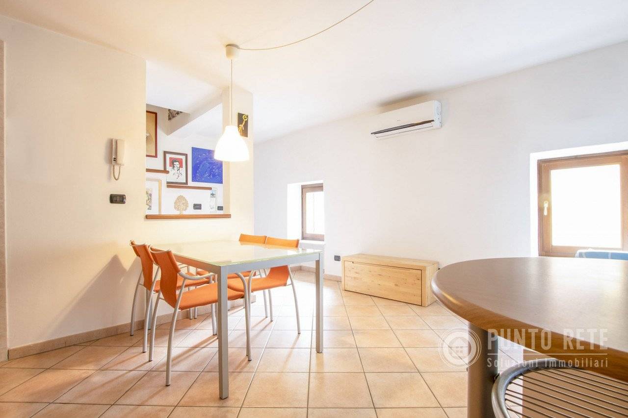 Renovated One-Bedroom Home with Mezzanine in Historic Pescantina - 2